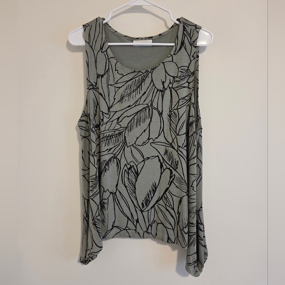 Bryn Walker Green & Black Sleeveless Top